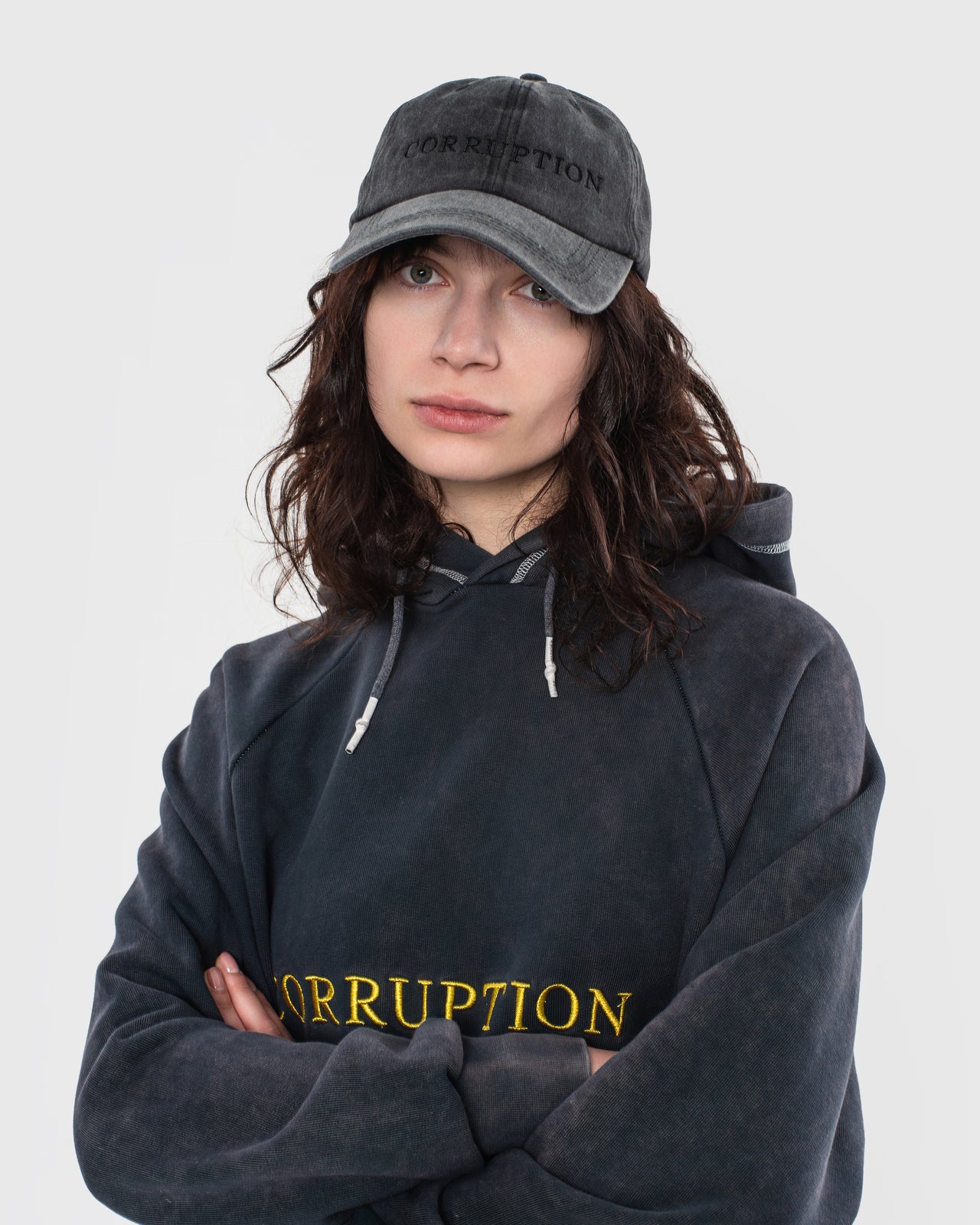 Кепка Corruption